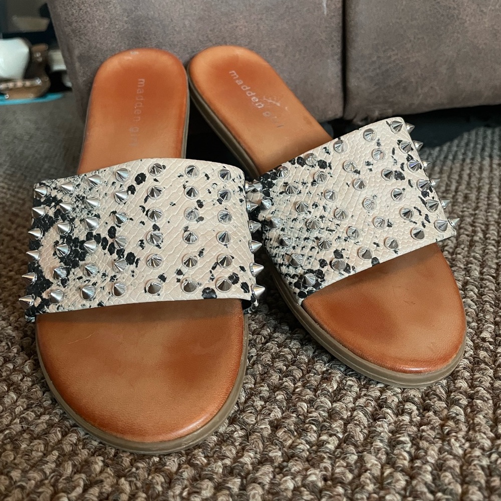 Madden Girl sandals size 6.5
